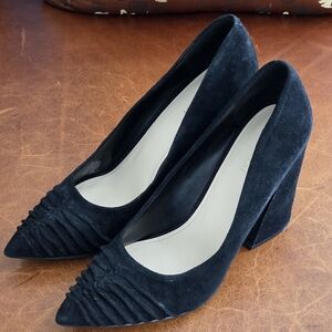 Nine West Black Suede Elegant Heels